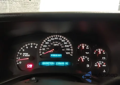 2003 Chevrolet Suburban 1500 Lt z USA, uszkodzony, nr VIN 3GNFK16Z83G151479